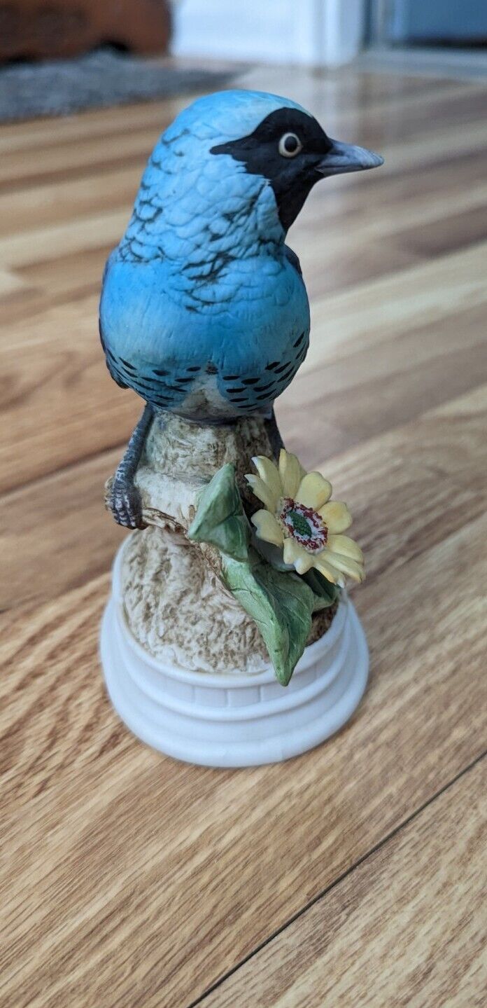 Napcoware Japan Swallow Tanager Limited Edition 7250 Blue Figurine 5" Tall