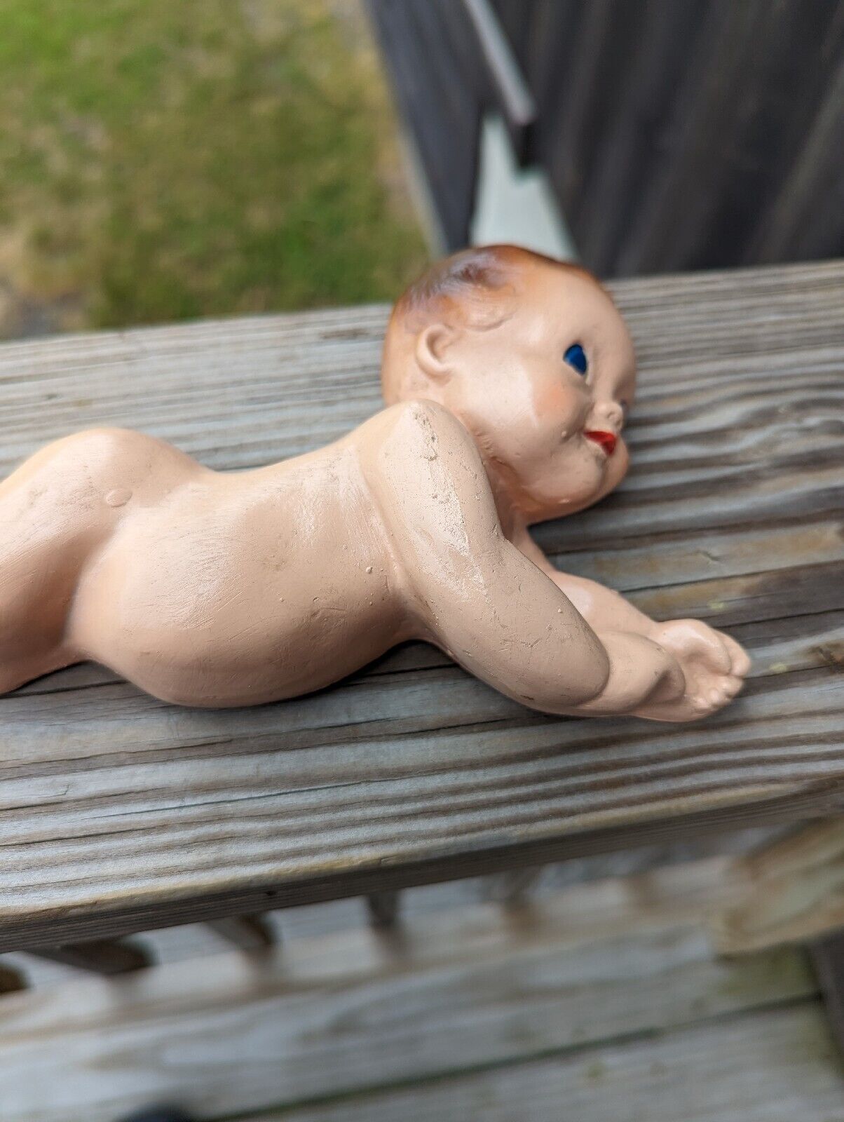 Vintage 1945 Palsto Plak Baby Lying On It's Tummy