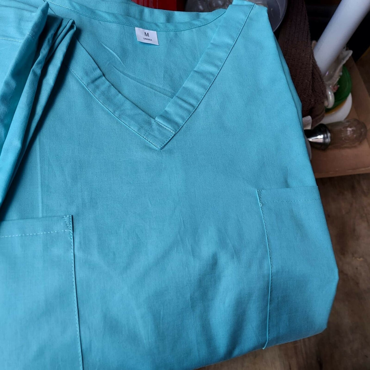 Scrubs Shirt and Pants Set Mint Green sizes Md &,Lg Free Shipping