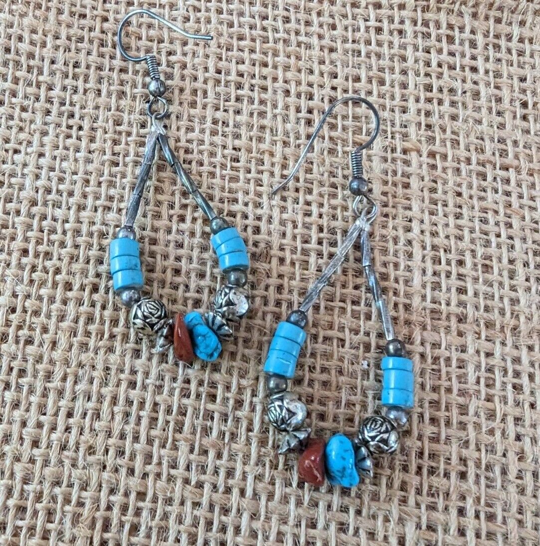 Casual Boho Chic Turquoise Blue & Etched Silver Full Loop Dangle Drop Earrings.