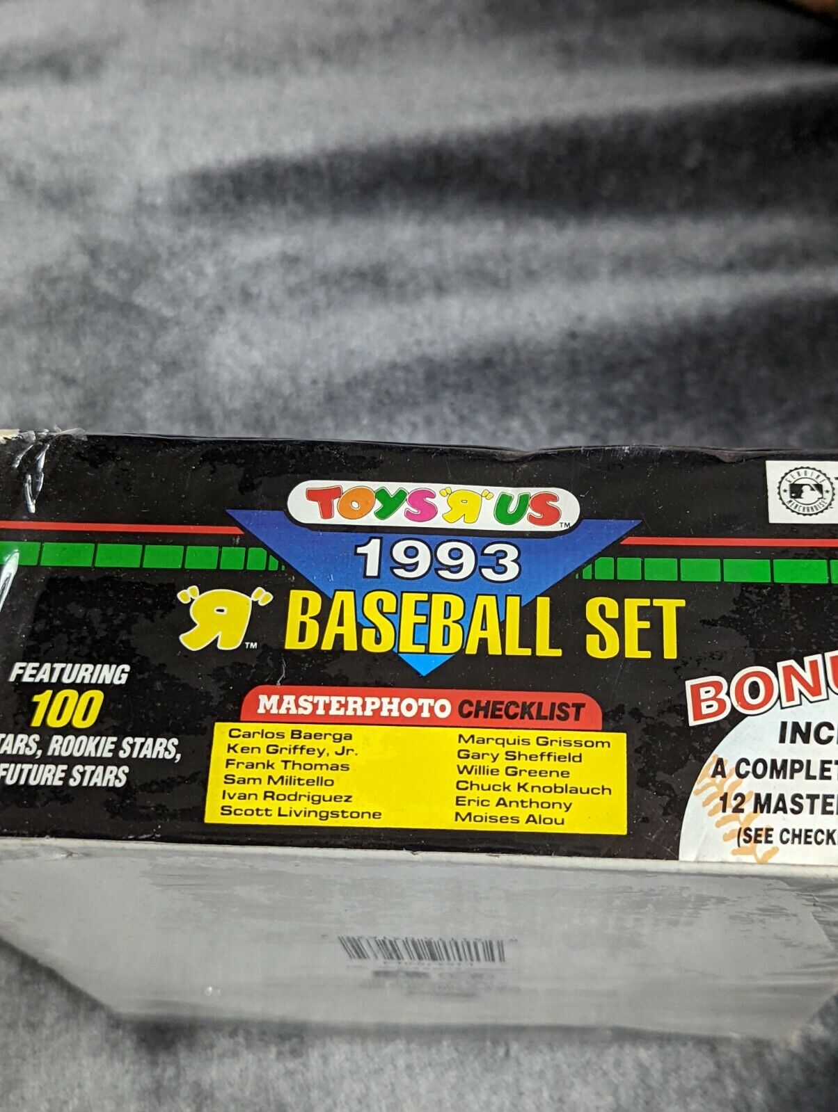 Toys 'R' Us Topps Baseball Factory 1993 Set 100 Cards & 12 Master Photos