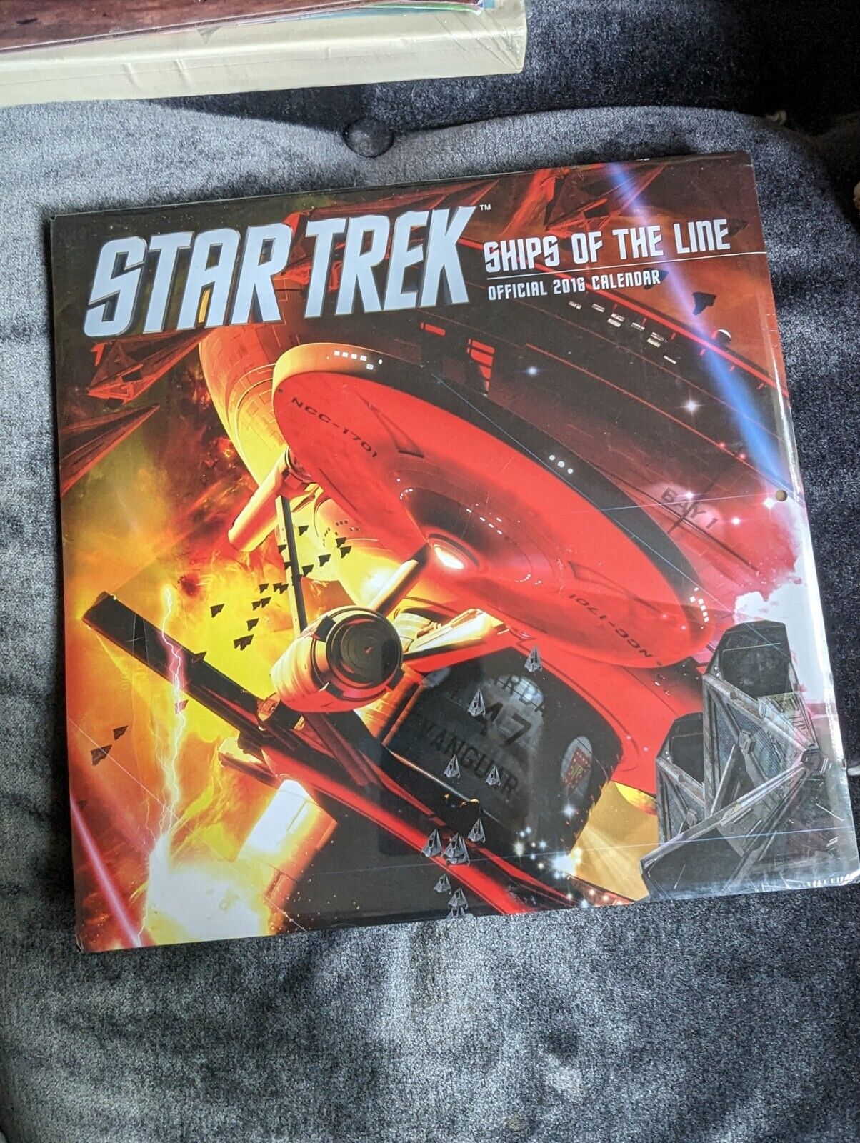 Danilo Star Trek Ships Of The Line Official 2016 Calendar New Sealed