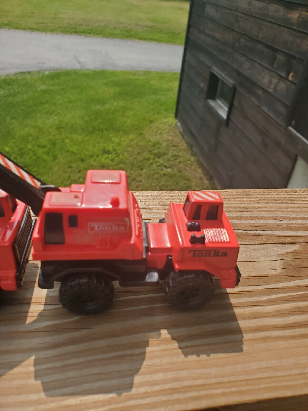 Tonka 2003 Hasbro Inc Pair Of Small Crane Trucks