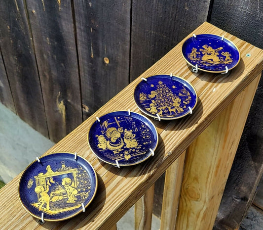 Lindner Kueps Bavaria Echt Cobalt Decorative Children wall Plates Set Of Four