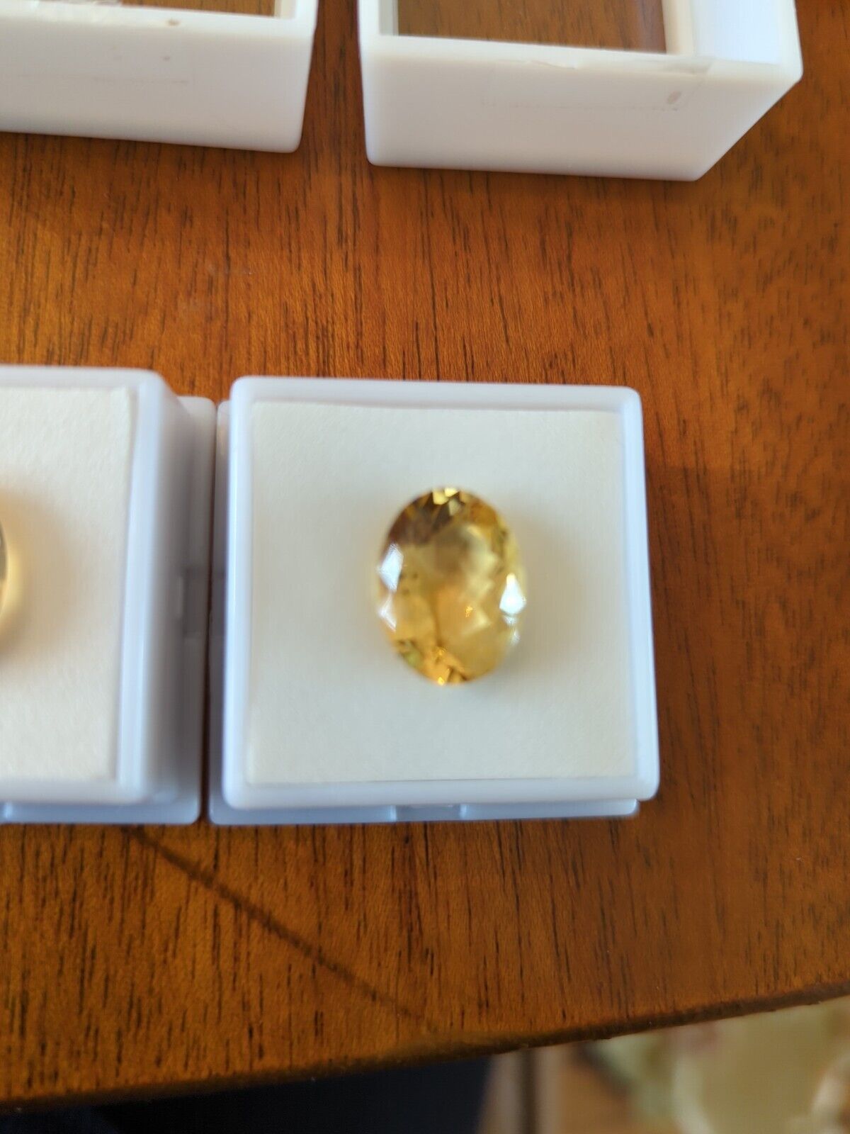 Two Loose Citrine Cut Gems Stones 17.00 Cts Total Wt 16x12mm Each Oval Shaped