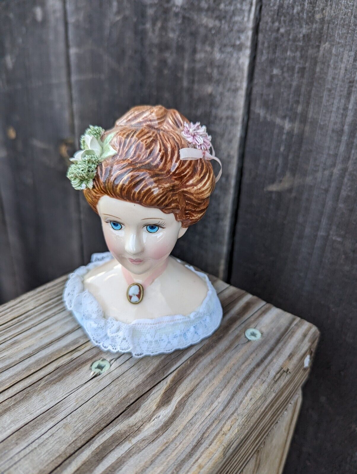 Vntg Schmid Porcelain Lady Wearing Cameo Necklace Head Bust Figurine Sari Lanka