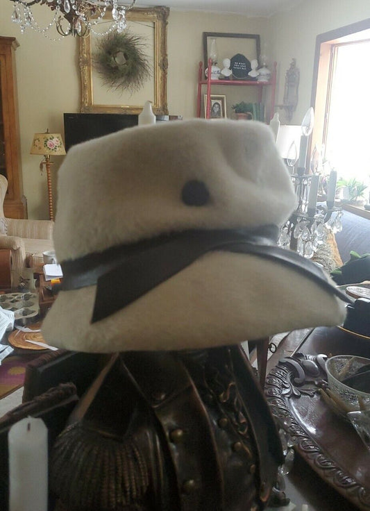 Vintage Empress Fur Cream Color Ladies Hat