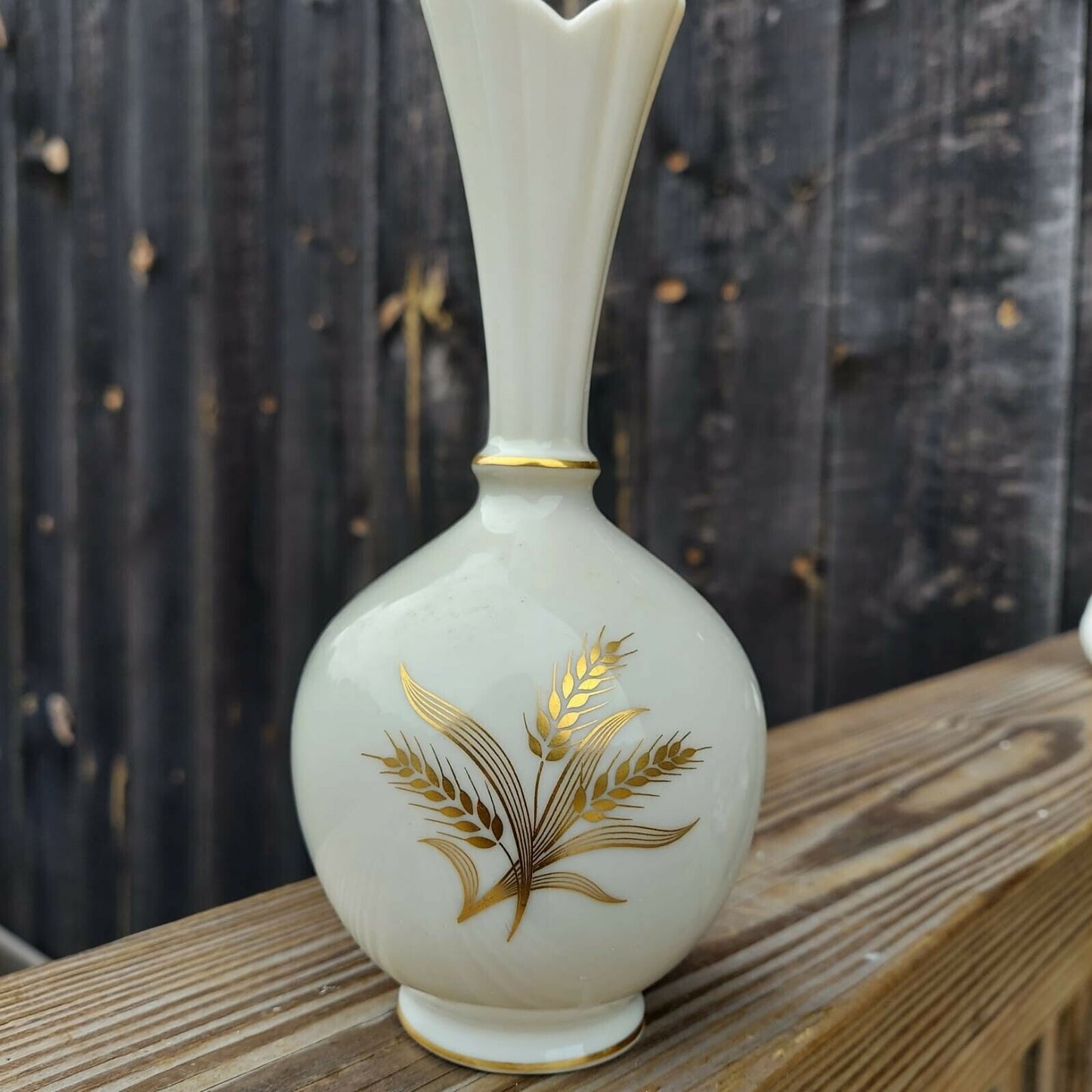 Lenox Ivory Porcelain Vase Wheat Design #27/V-303 24K Gold Trim Made in USA