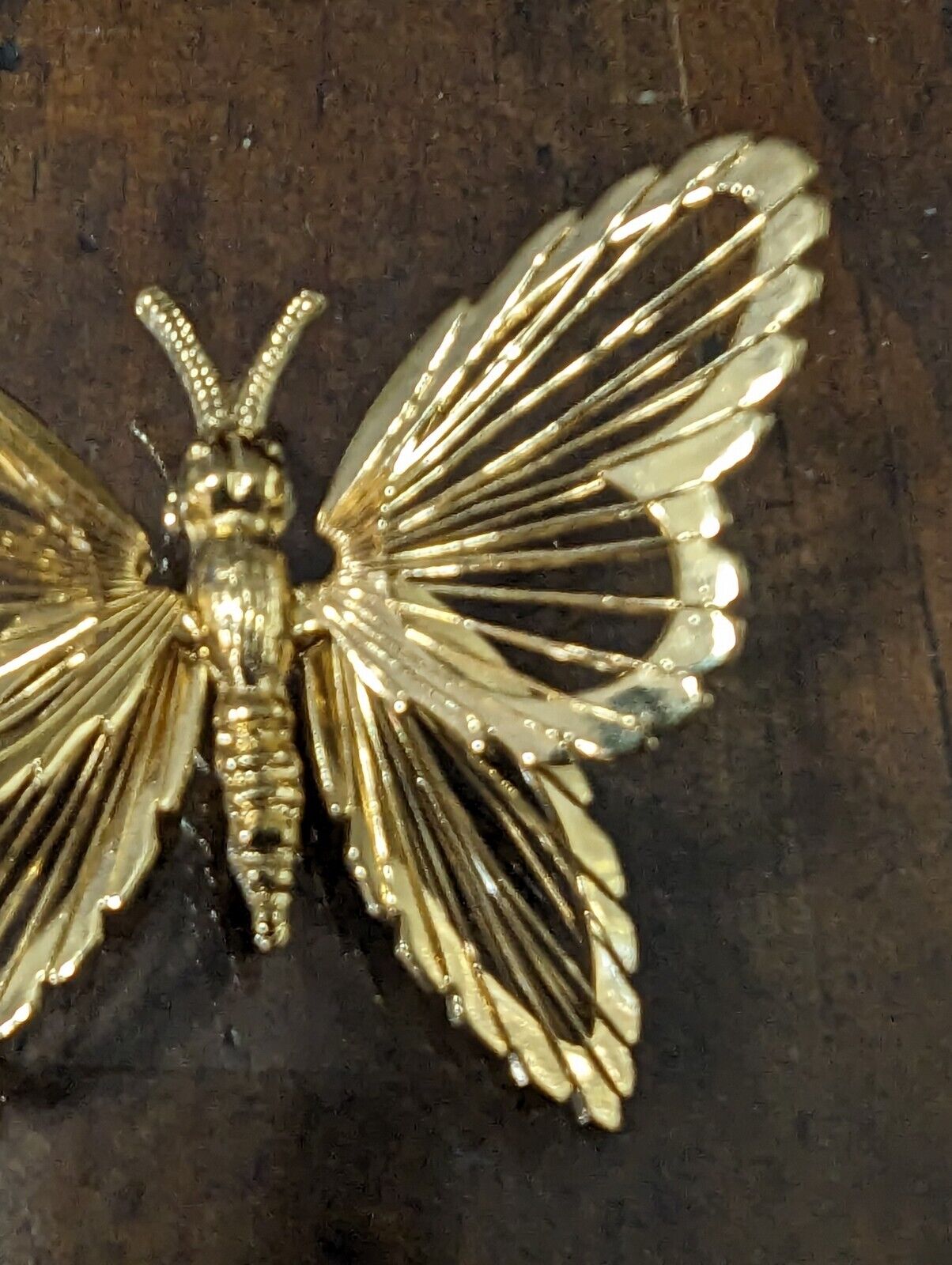 Vintage 1.75" MONET Signed Gold-Tone Metal Butterfly Pin/Brooch